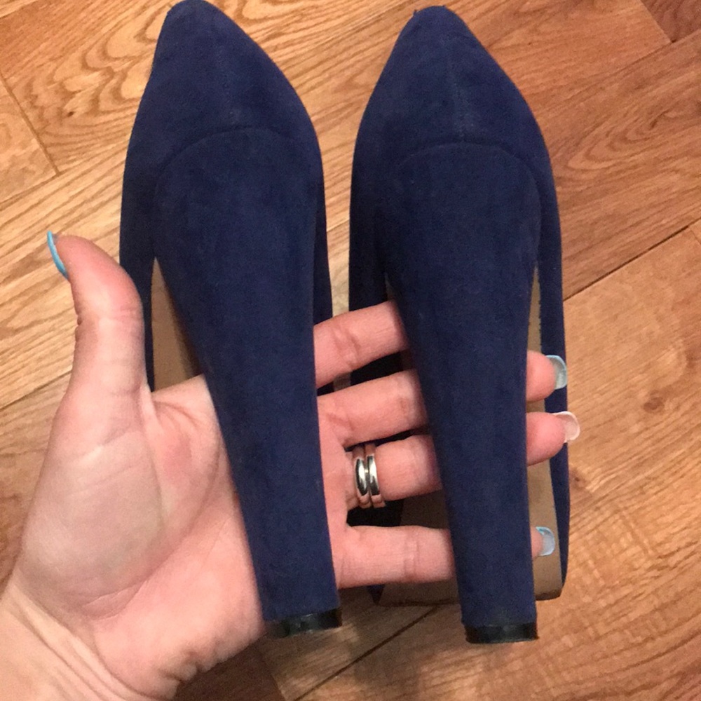 Blue Heels - Picture 5 of 8